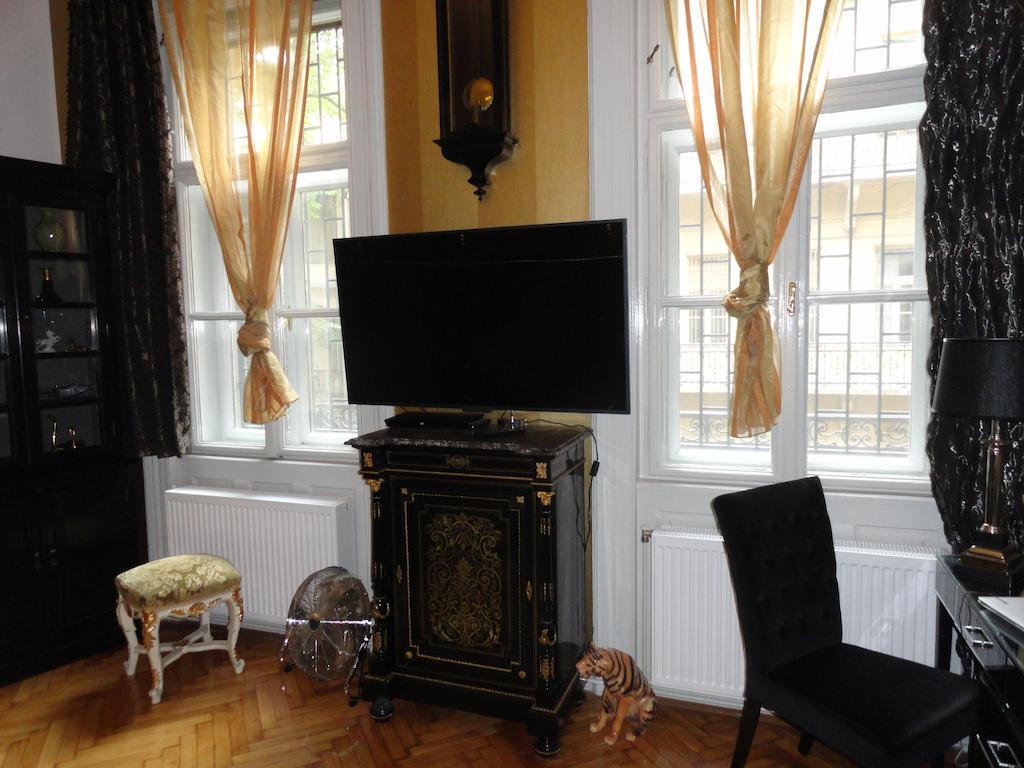 Boudoir Budapest Apartment Exterior photo