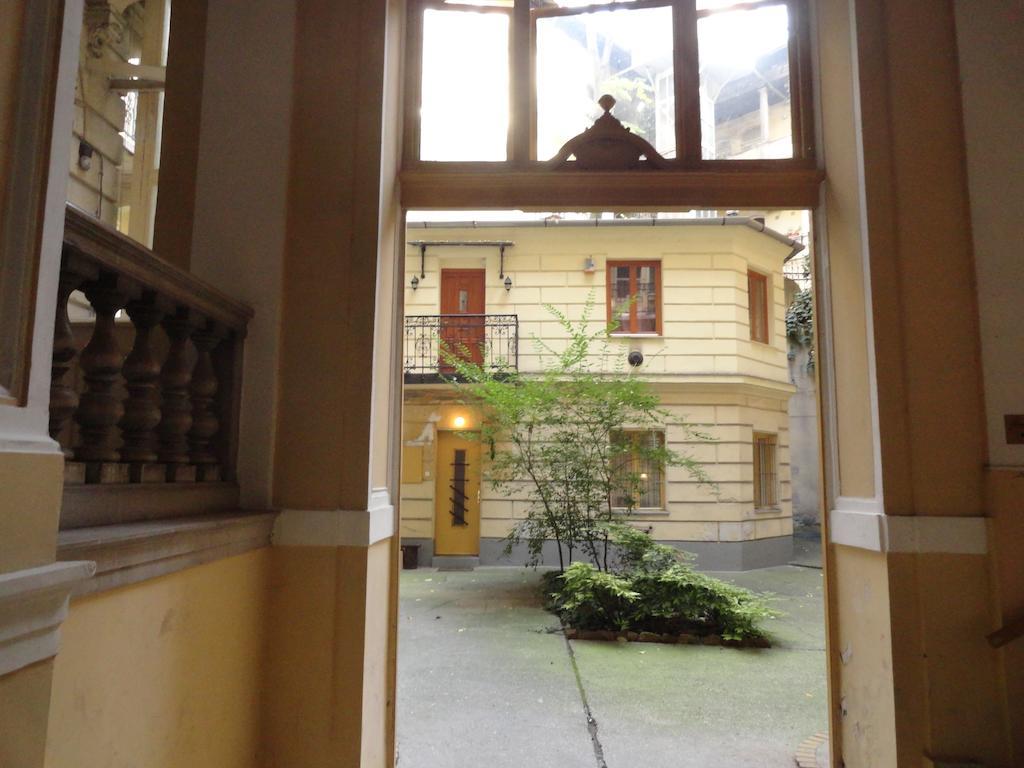Boudoir Budapest Apartment Exterior photo