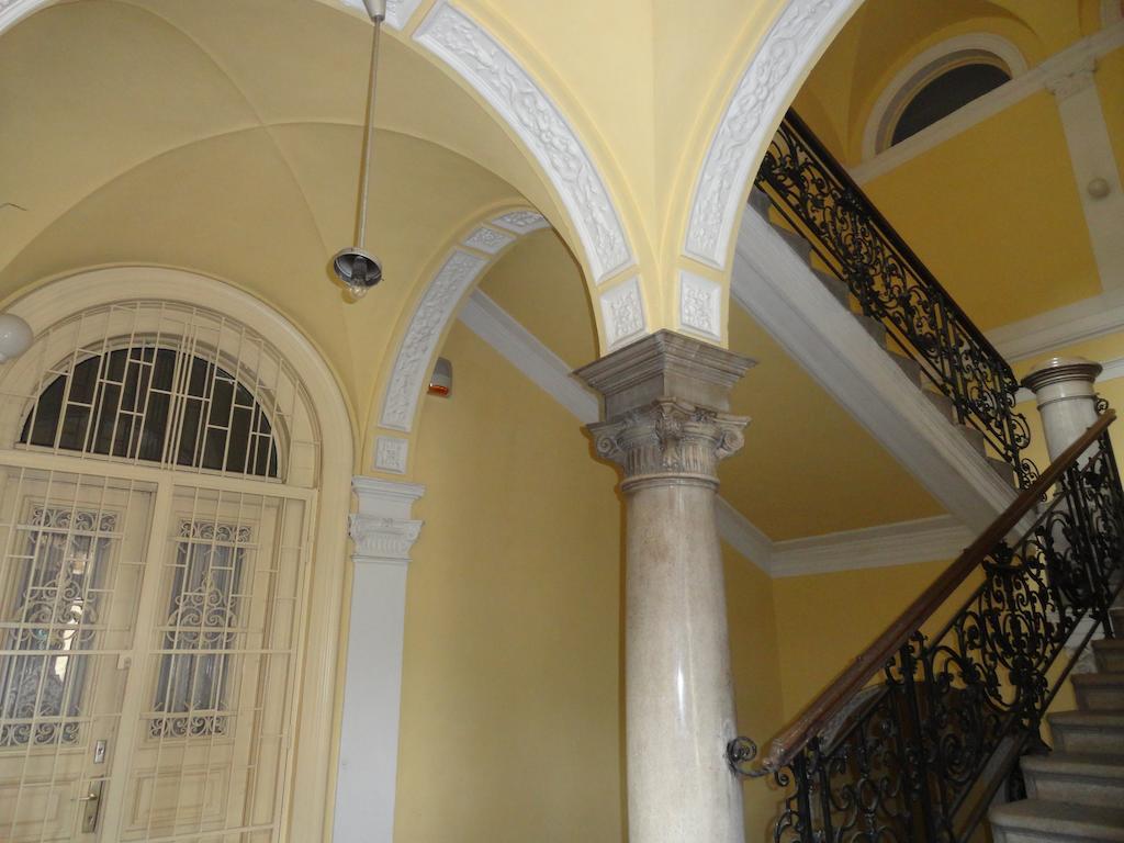 Boudoir Budapest Apartment Exterior photo
