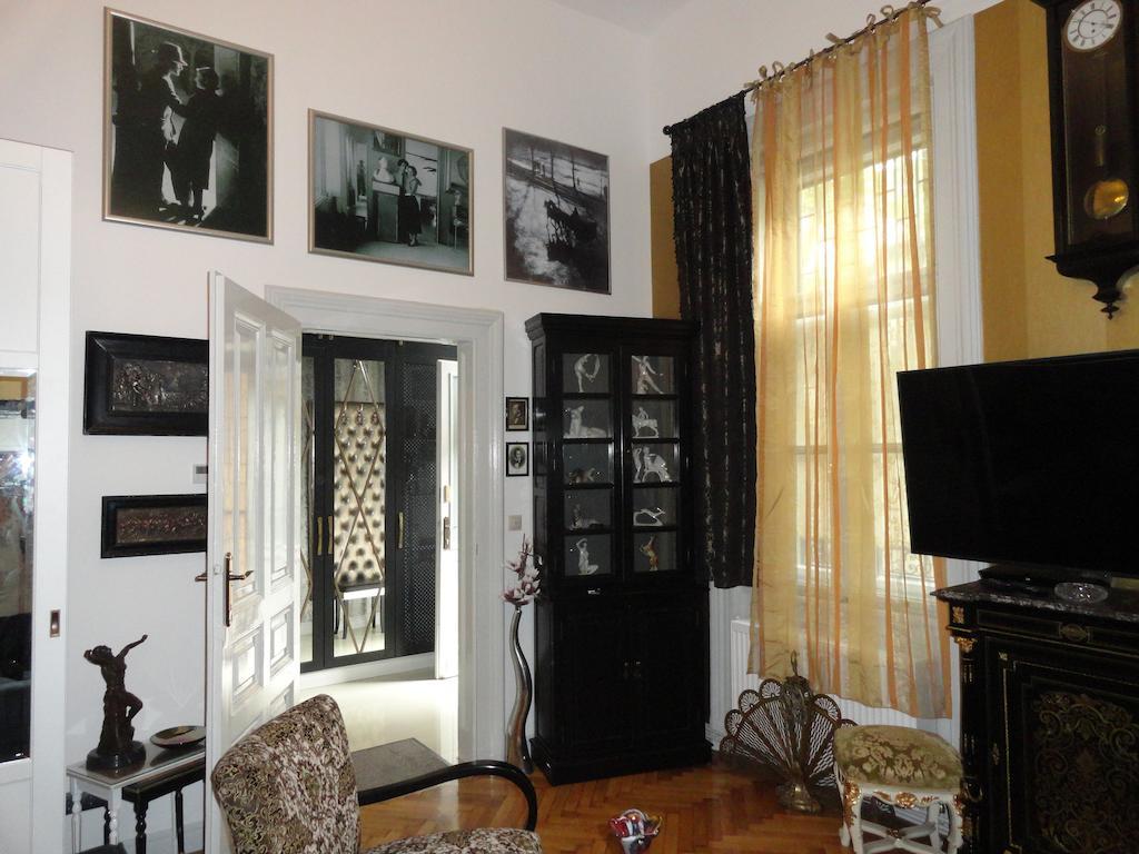 Boudoir Budapest Apartment Exterior photo